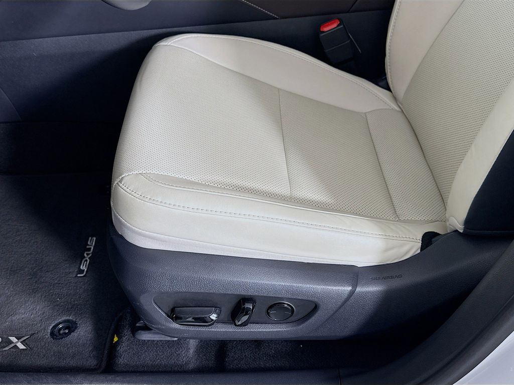 Thumbnail: 2024 Lexus RX - 20