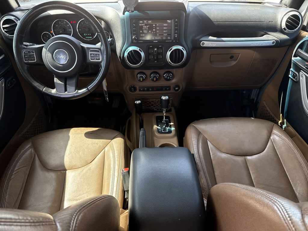 2017 Jeep Wrangler Unlimited Sahara Silver at Autostrade