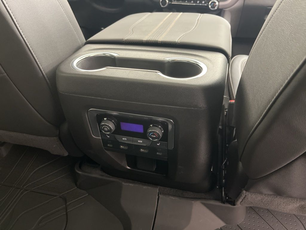 Thumbnail: 2026 Chevrolet Suburban - 13