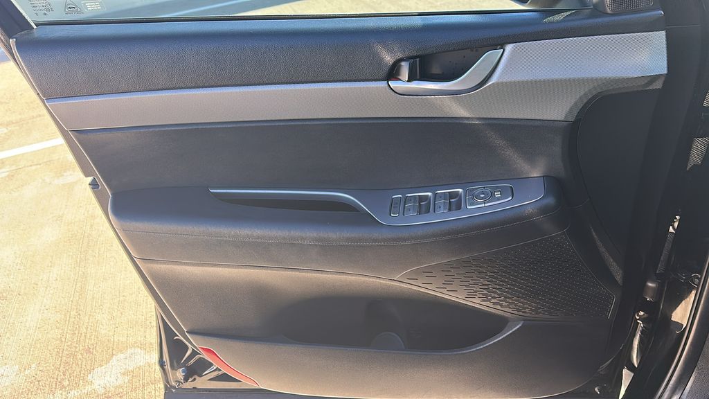 2022 Hyundai Palisade SEL Black at North Houston Mitsubishi