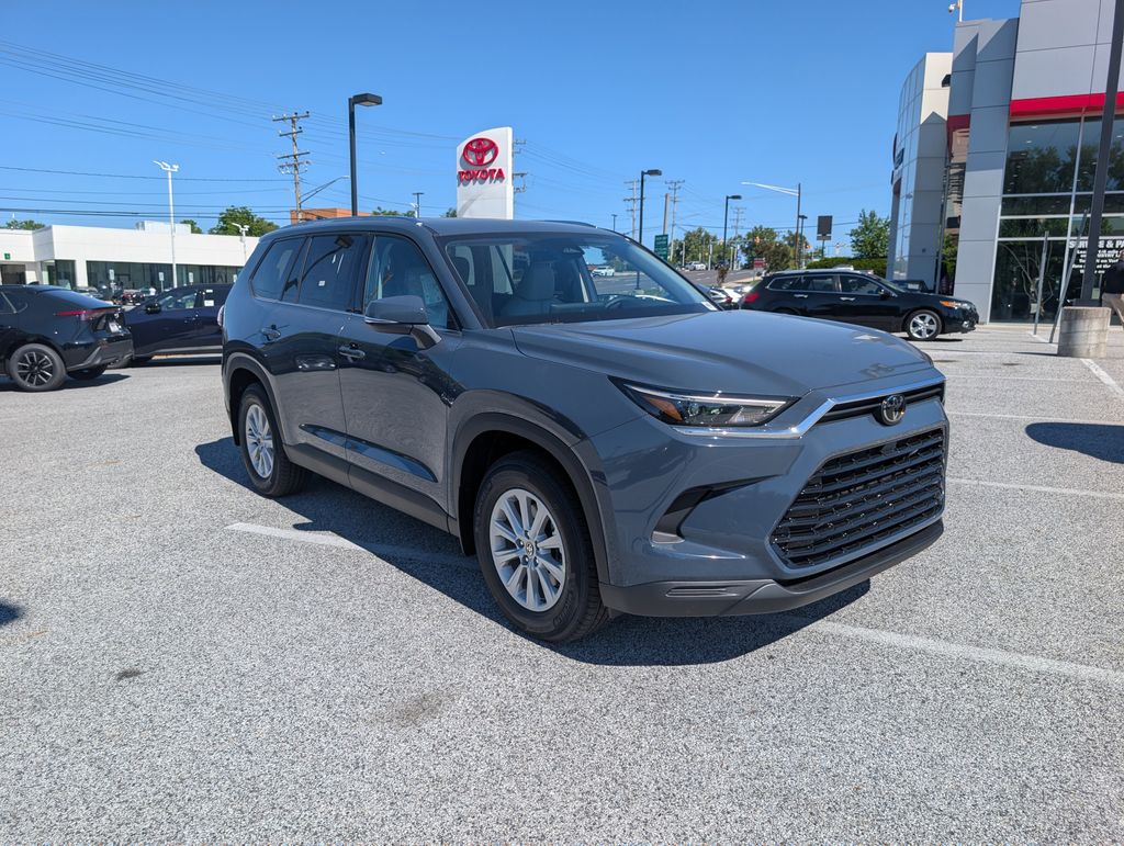 Storm Cloud 2026 Toyota Grand Highlander XLE AWD SUV / Crossover All-Wheel Drive 8-Speed Automatic