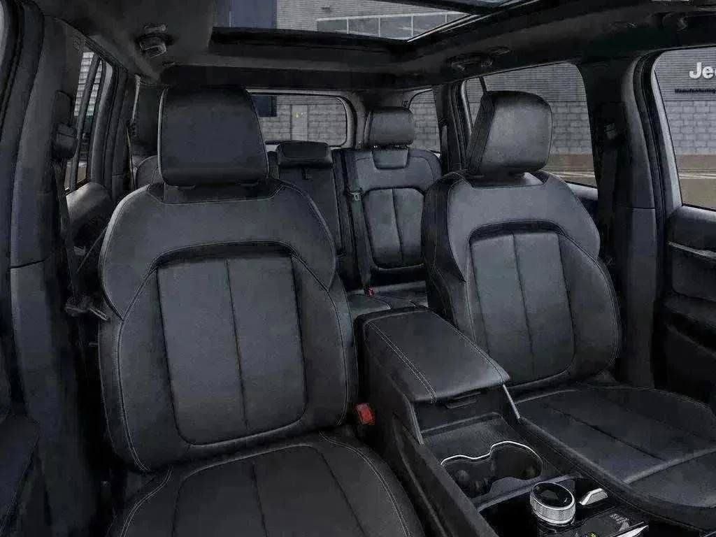 New 2026 Jeep Grand Cherokee SUV