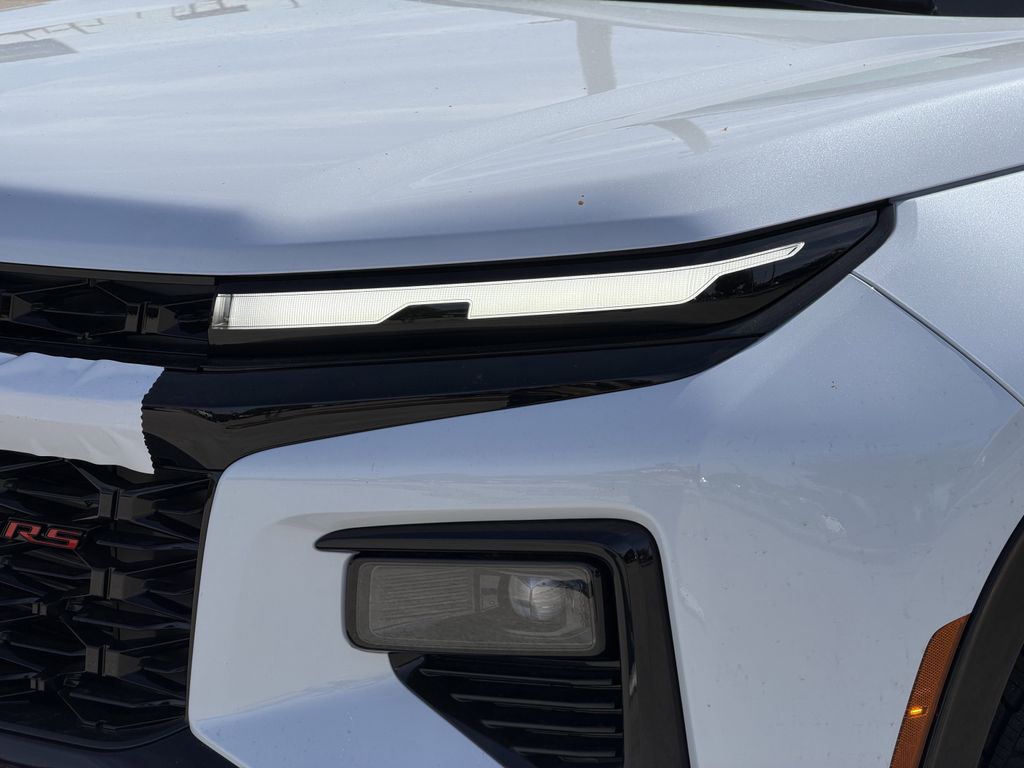 new 2026 Chevrolet Traverse car, priced at $56,295