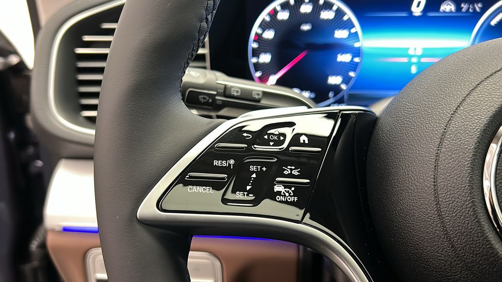 2025 Mercedes-Benz GLE 450 14