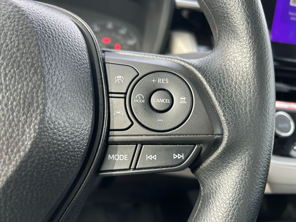 Thumbnail: 2025 Toyota Corolla - 19