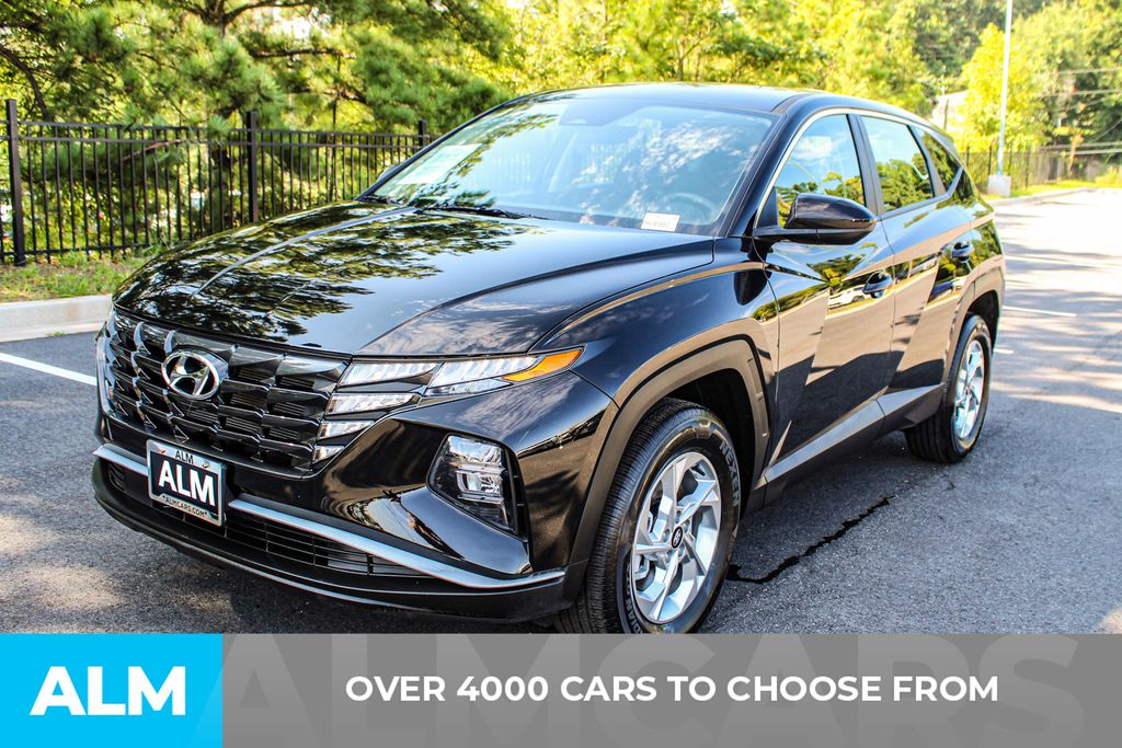 2023 Hyundai Tucson SE photo 2