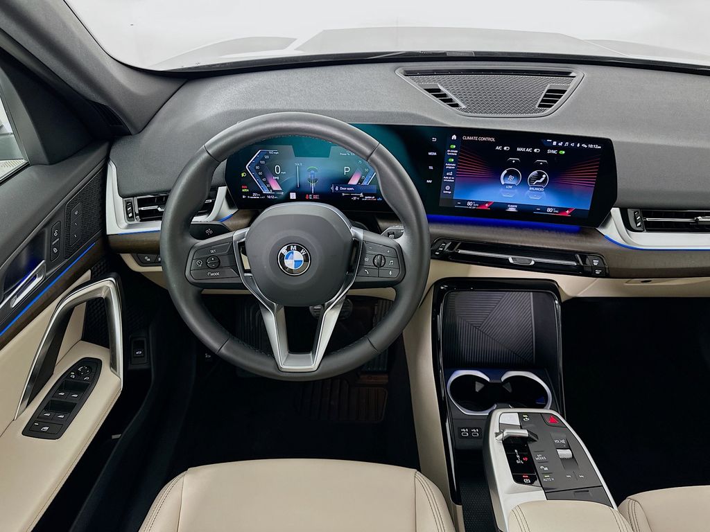 Thumbnail: 2023 BMW X1 - 22