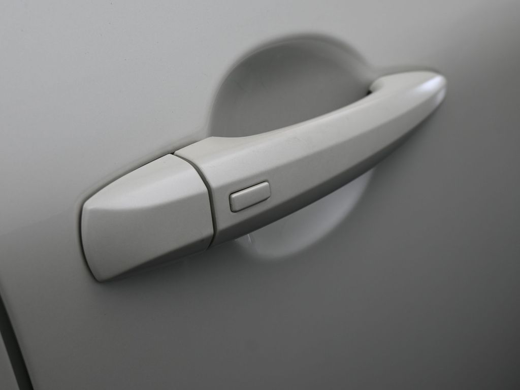 Used 2023 Pearl White Tricoat Nissan SV image 41