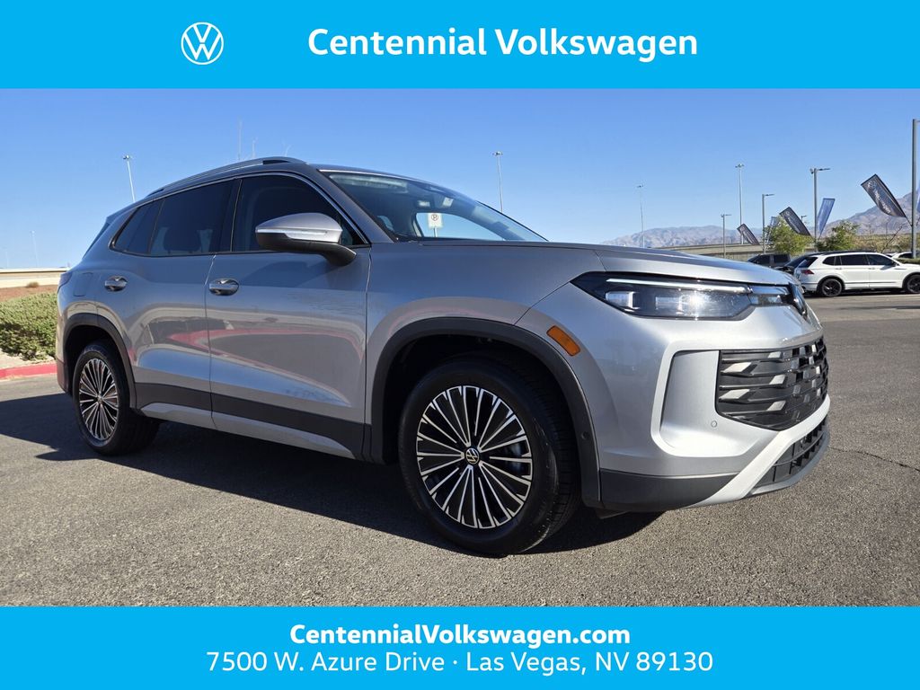 Pyrite Silver Metallic 2026 Volkswagen Tiguan SUV / Crossover Front-Wheel Drive 8-Speed Automatic