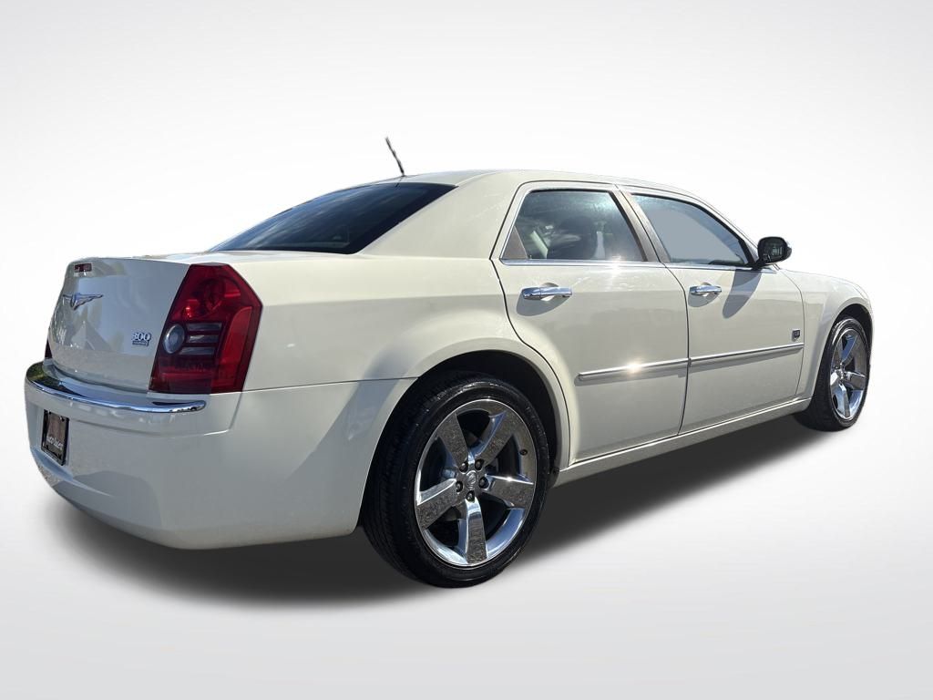 2008 Cool Vanilla Clearcoat Chrysler 300 Dub Edition RWD Sedan