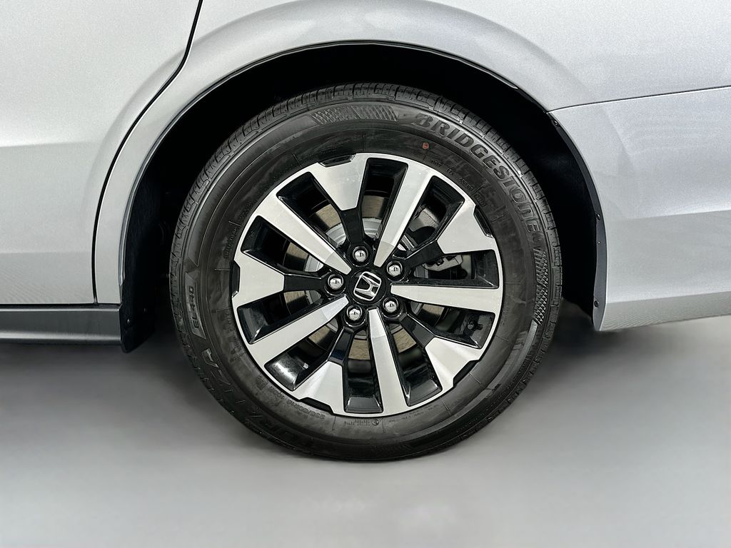Thumbnail: 2026 Honda Odyssey - 22