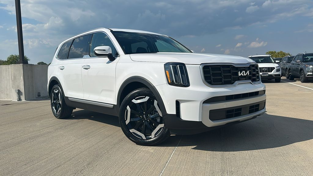 2025 Kia Telluride S White at Joe Myers Mazda Kia