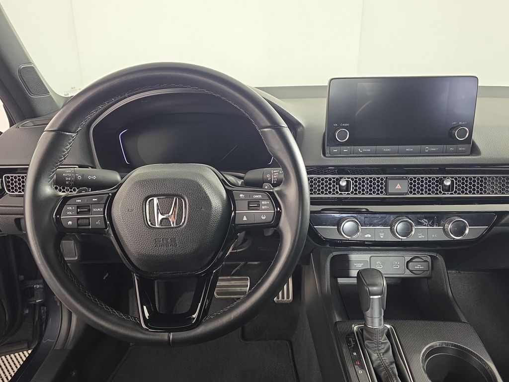 Certified Used 2025  Honda Sport image 12