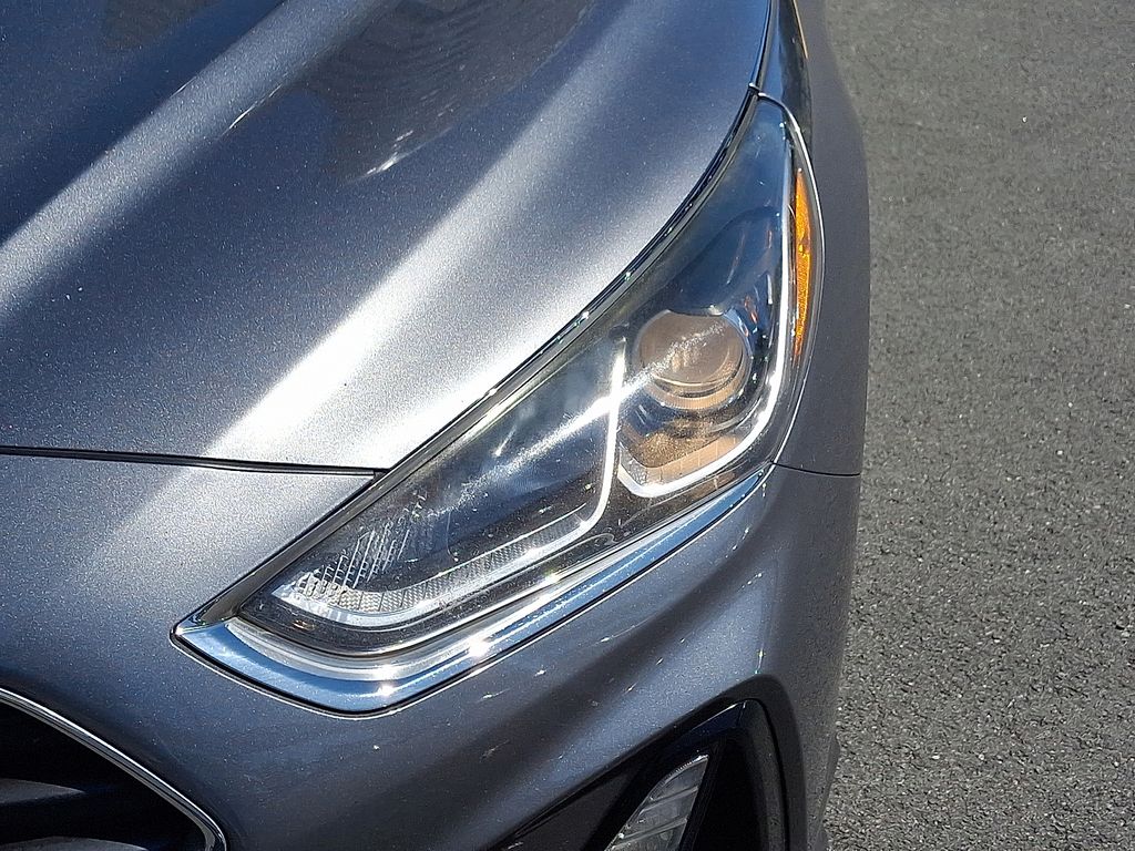Thumbnail: 2018 Hyundai Sonata - 9