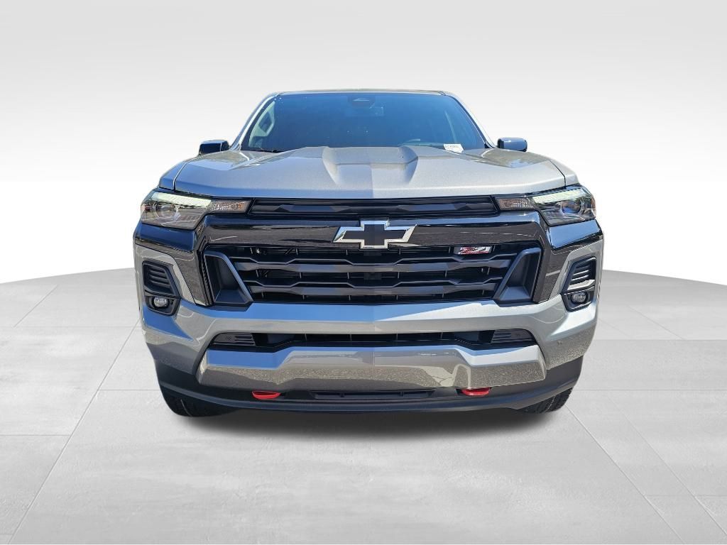 2024 Chevrolet Colorado Z71 8