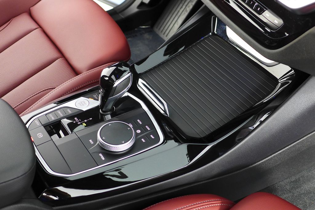 Thumbnail: 2024 BMW X3 - 15