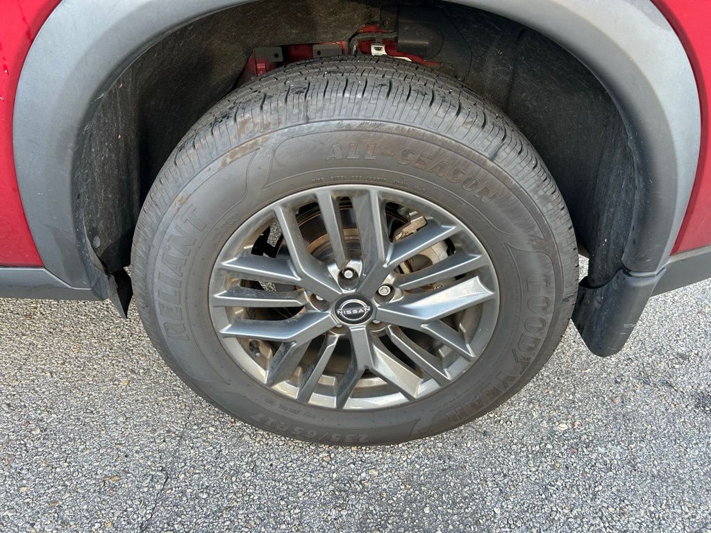 Thumbnail: 2023 Nissan Rogue - 9