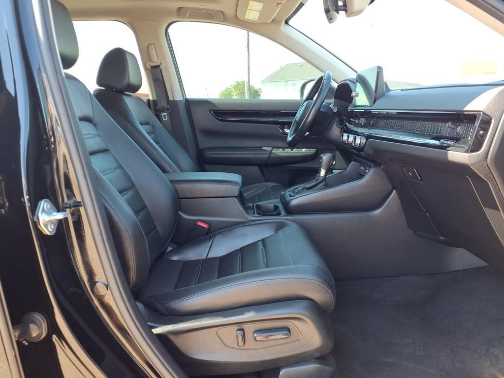 Used 2023  Honda EX-L image 10
