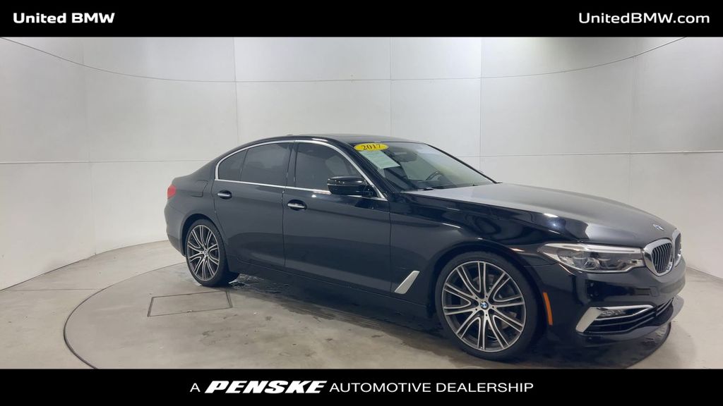 Thumbnail: 2017 BMW 5 Series - 2