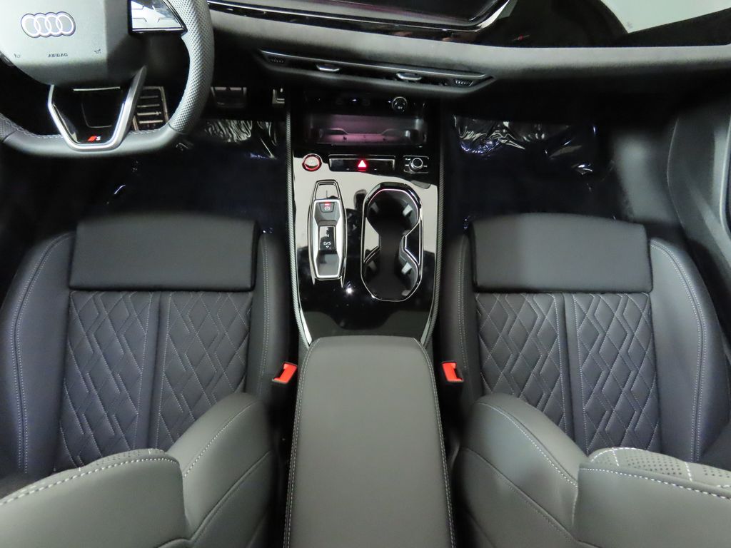 Thumbnail: 2025 Audi S5 - 18