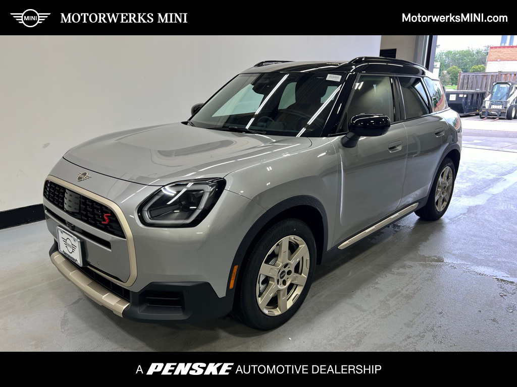 2025 MINI Cooper Countryman Base -
                Golden Valley, MN