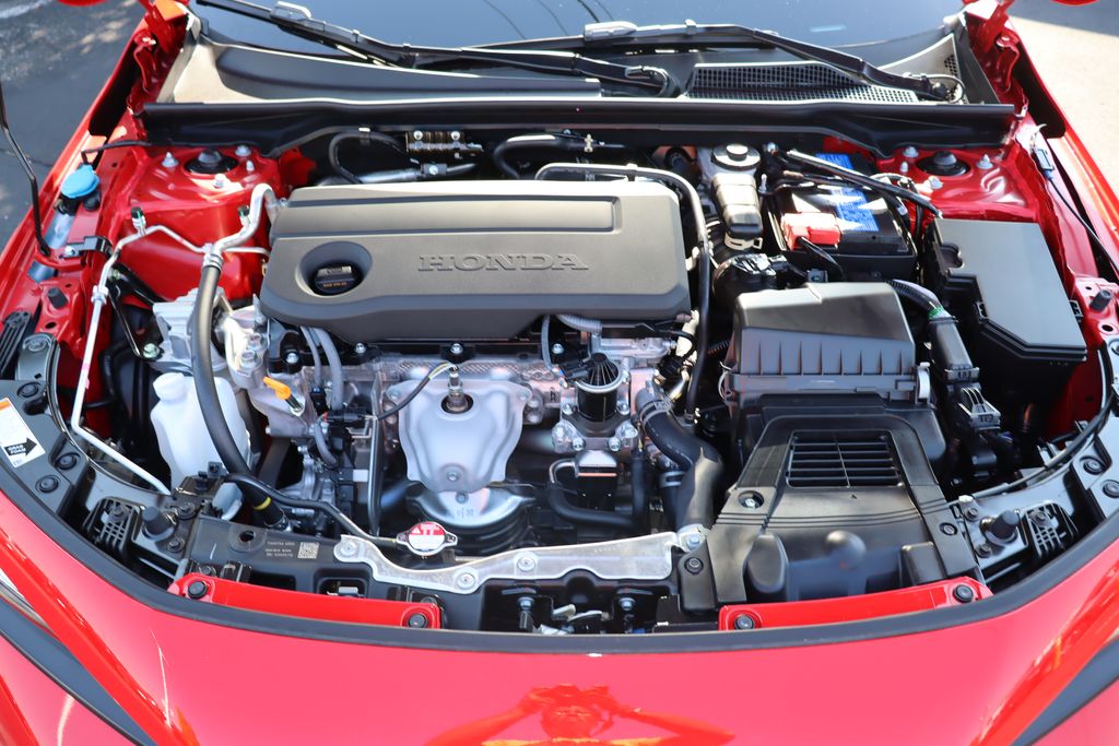 2025 Honda Civic Sport 32