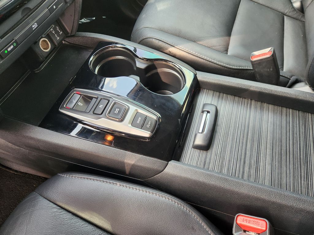 2017 Honda Pilot Touring Gray at Community Honda