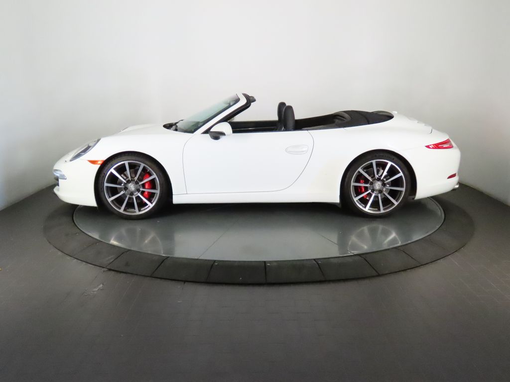 Thumbnail: 2014 Porsche 911 - 12