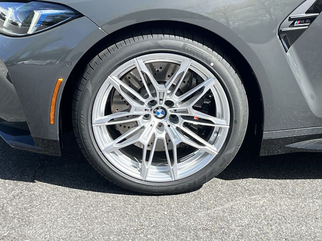 2026 BMW M4 Competition 10