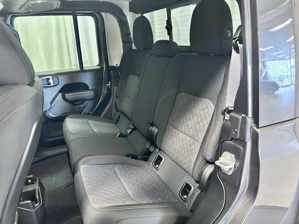 new 2026 Jeep Gladiator car, priced at $60,873