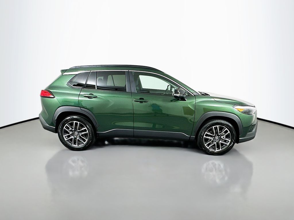 Thumbnail: 2026 Toyota Corolla Cross - 4