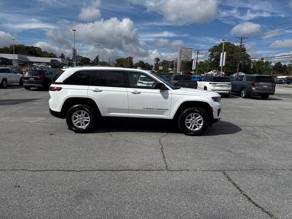 used 2022 Jeep Grand Cherokee car, priced at $25,780