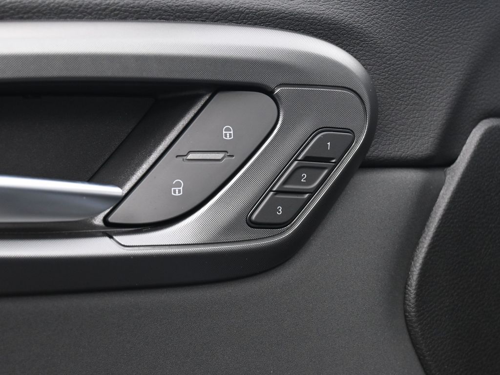 Used 2025 Blue Steele Dodge R/T image 16