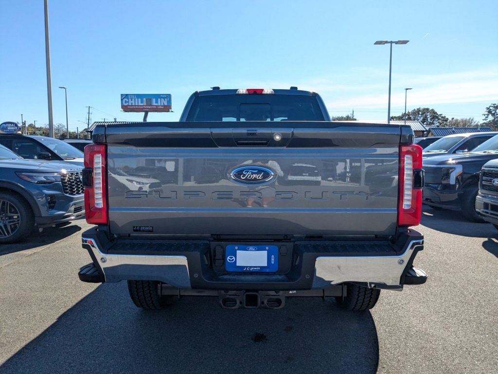 2026 Ford F-250 Super Duty LARIAT