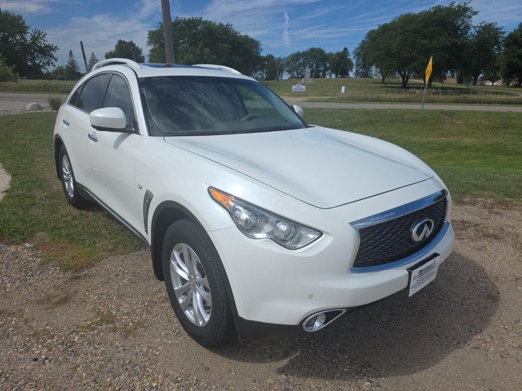 2017 INFINITI QX70 AWD