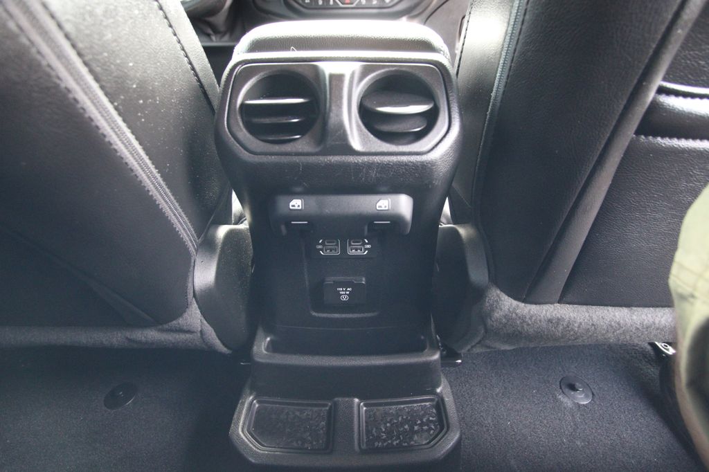 Used 2021 Jeep Wrangler SUV