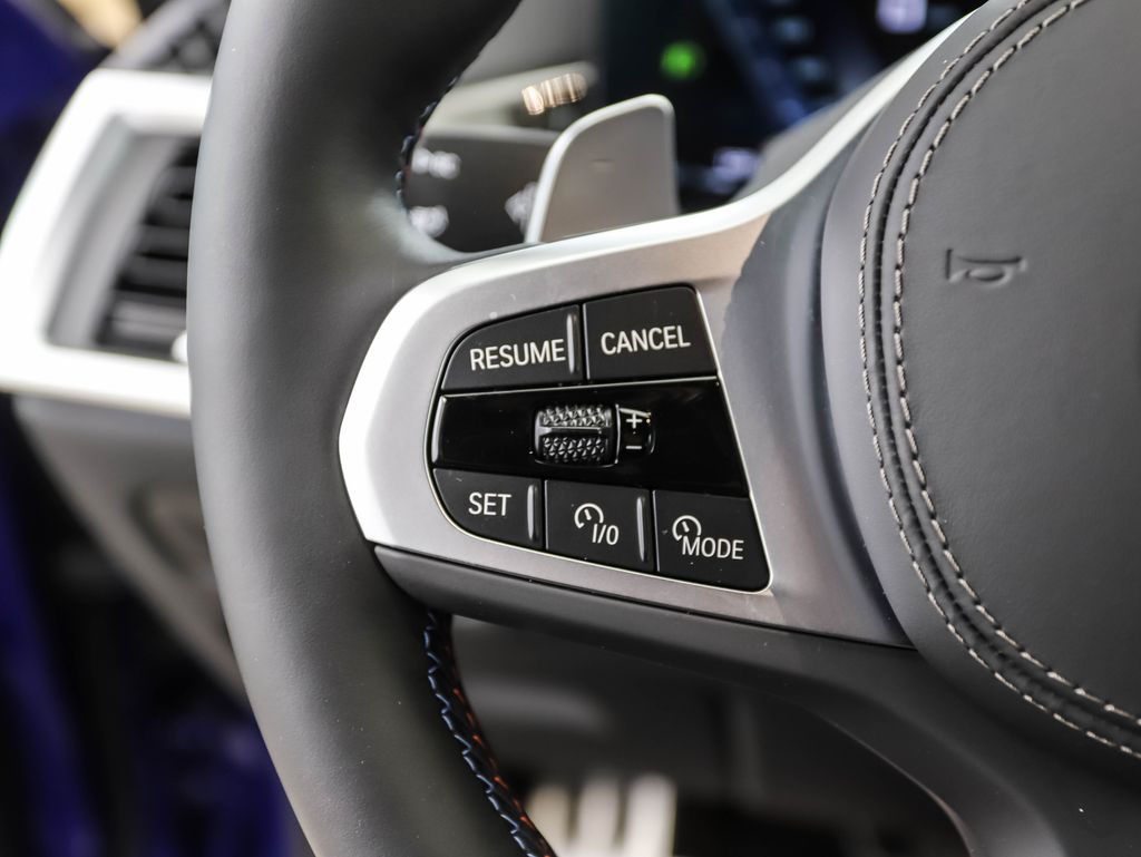 Thumbnail: 2026 BMW X5 - 12