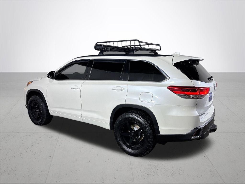 2019 Toyota Highlander Limited Platinum