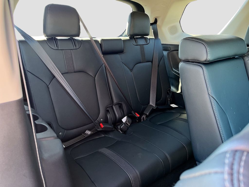 Used 2025 Gray Honda Touring image 29