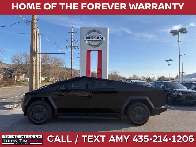 2025 Tesla Cybertruck Crew Cab AWD