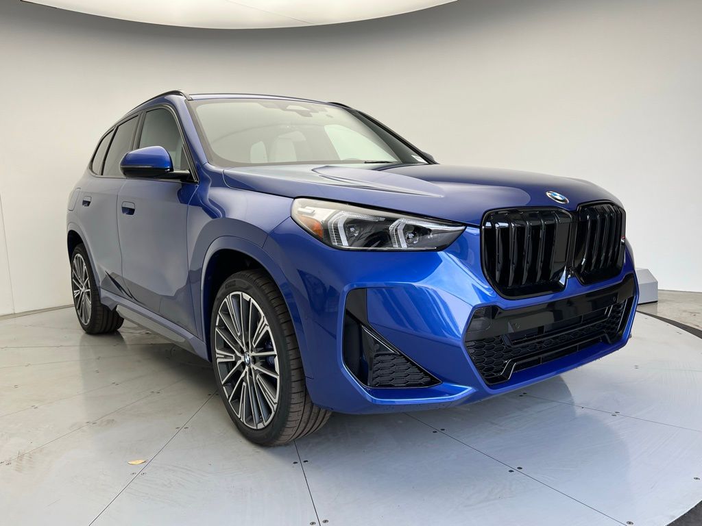 Thumbnail: 2026 BMW X1 - 2