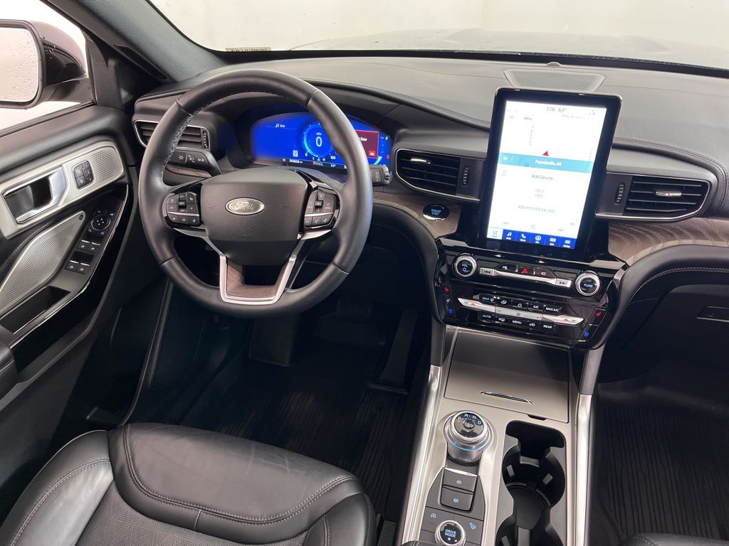 2022 Ford Explorer Platinum 14