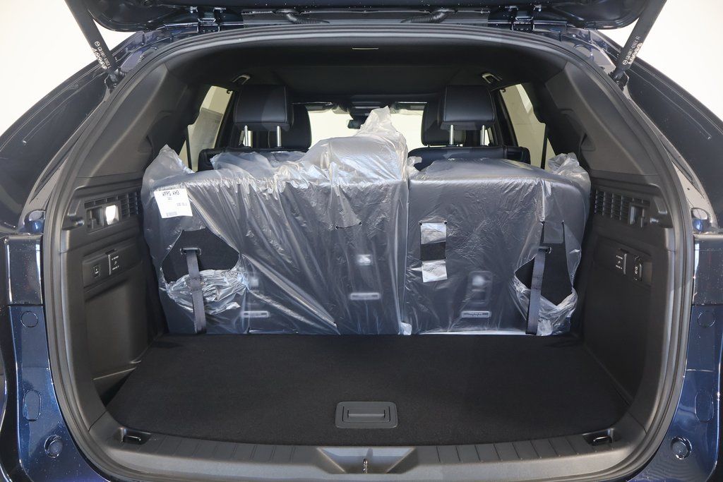 Thumbnail: 2025 Mazda CX-90 - 9