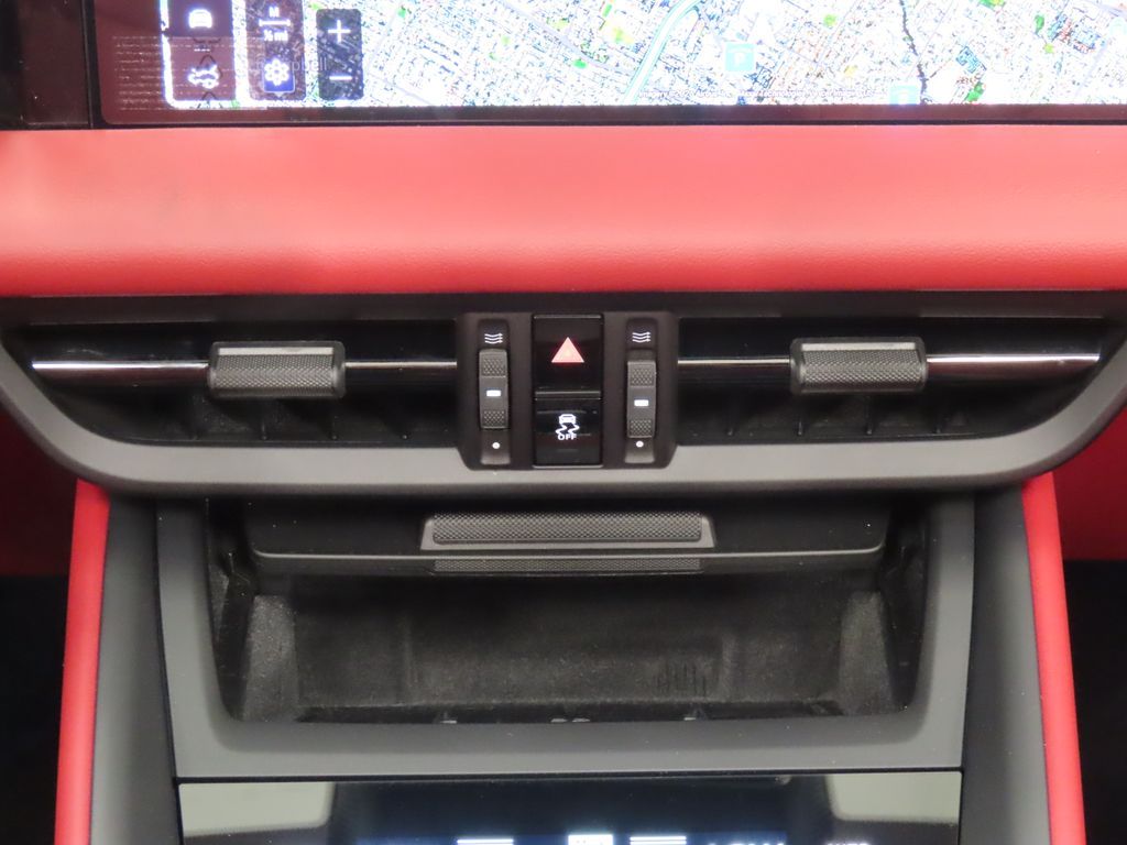 Thumbnail: 2026 Porsche Macan - 28