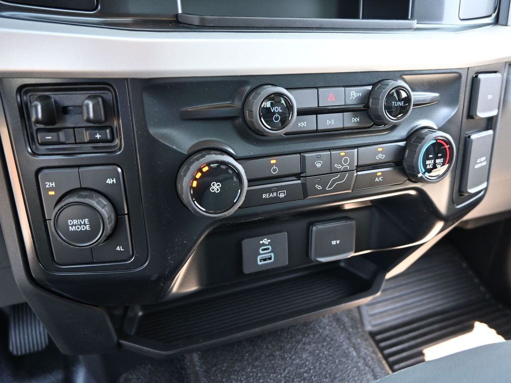 2025 Ford F-450 Super Duty 