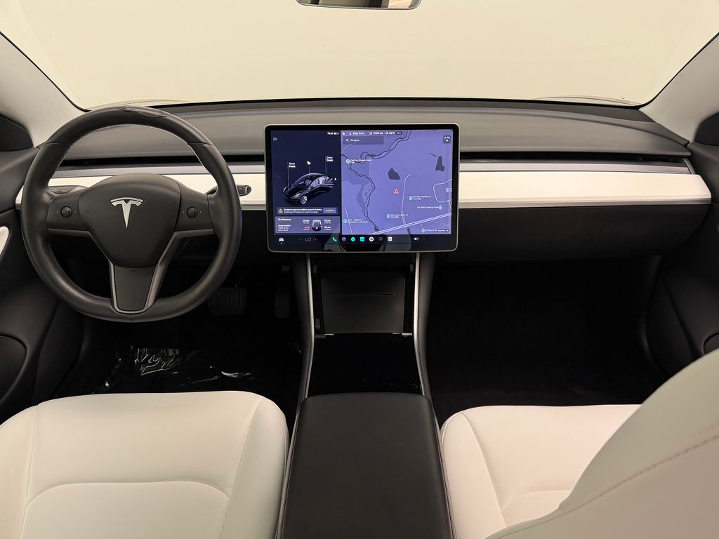 Thumbnail: 2020 Tesla Model 3 - 14