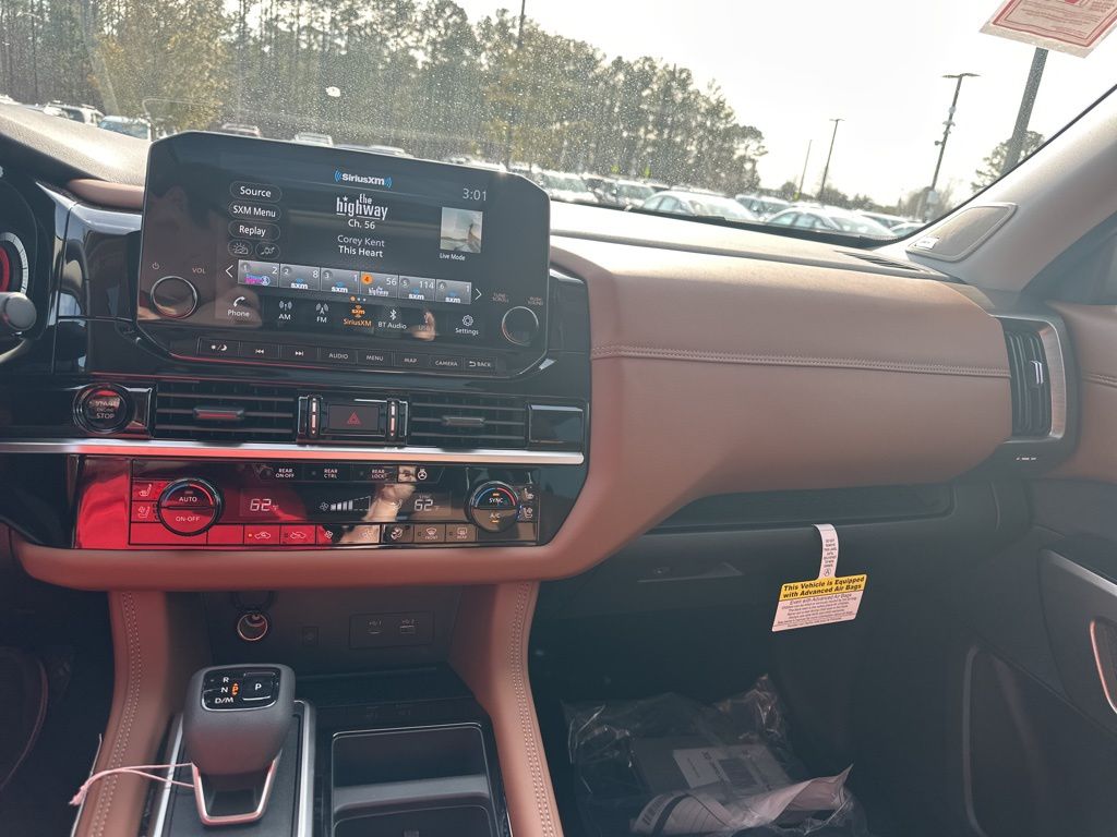 2025 Obsidian Green Pearl Nissan Pathfinder Platinum 4X4 SUV
