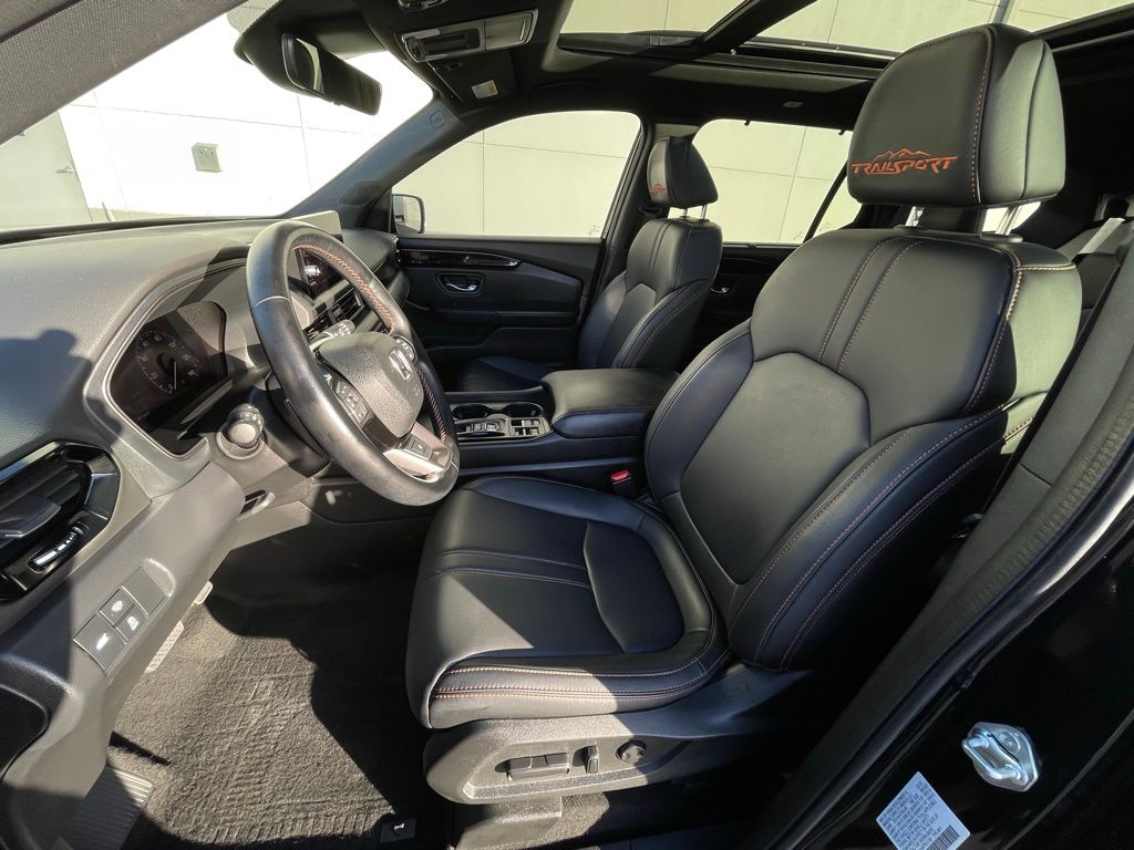 Thumbnail: 2023 Honda Pilot - 28