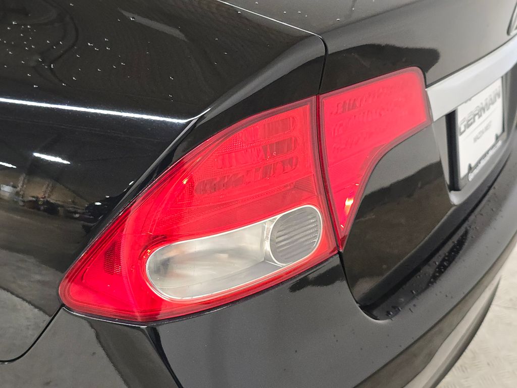 2010 Honda Civic LX photo 5