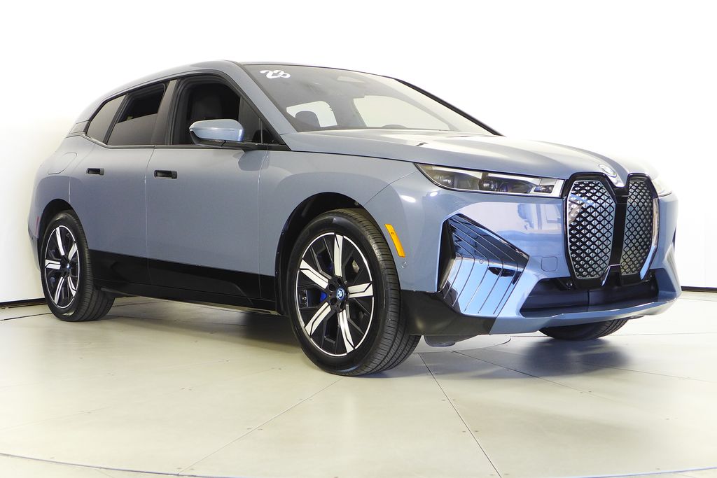 Thumbnail: 2023 BMW iX - 4